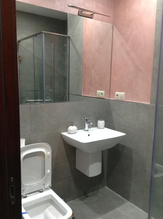 Apartment Sayat-Nova Єреван Номер фото