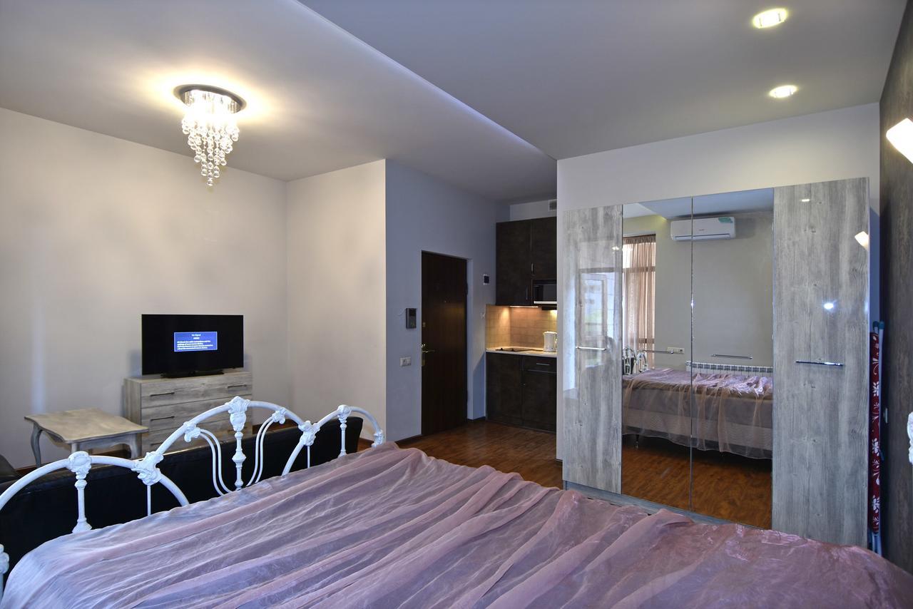Apartment Sayat-Nova Єреван Екстер'єр фото